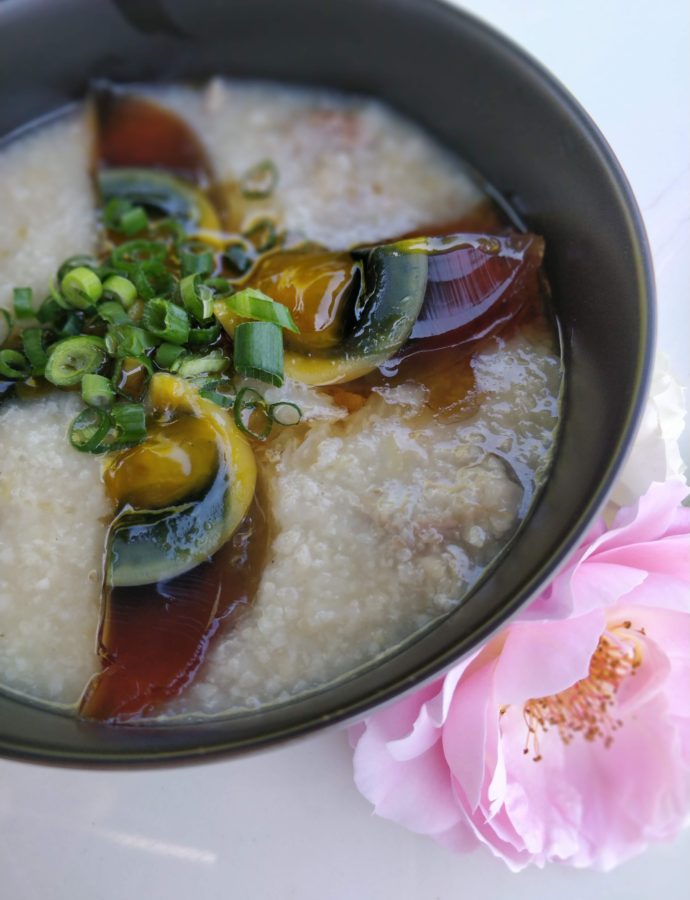 Braised Pork and Century Egg Congee 皮蛋瘦肉粥
